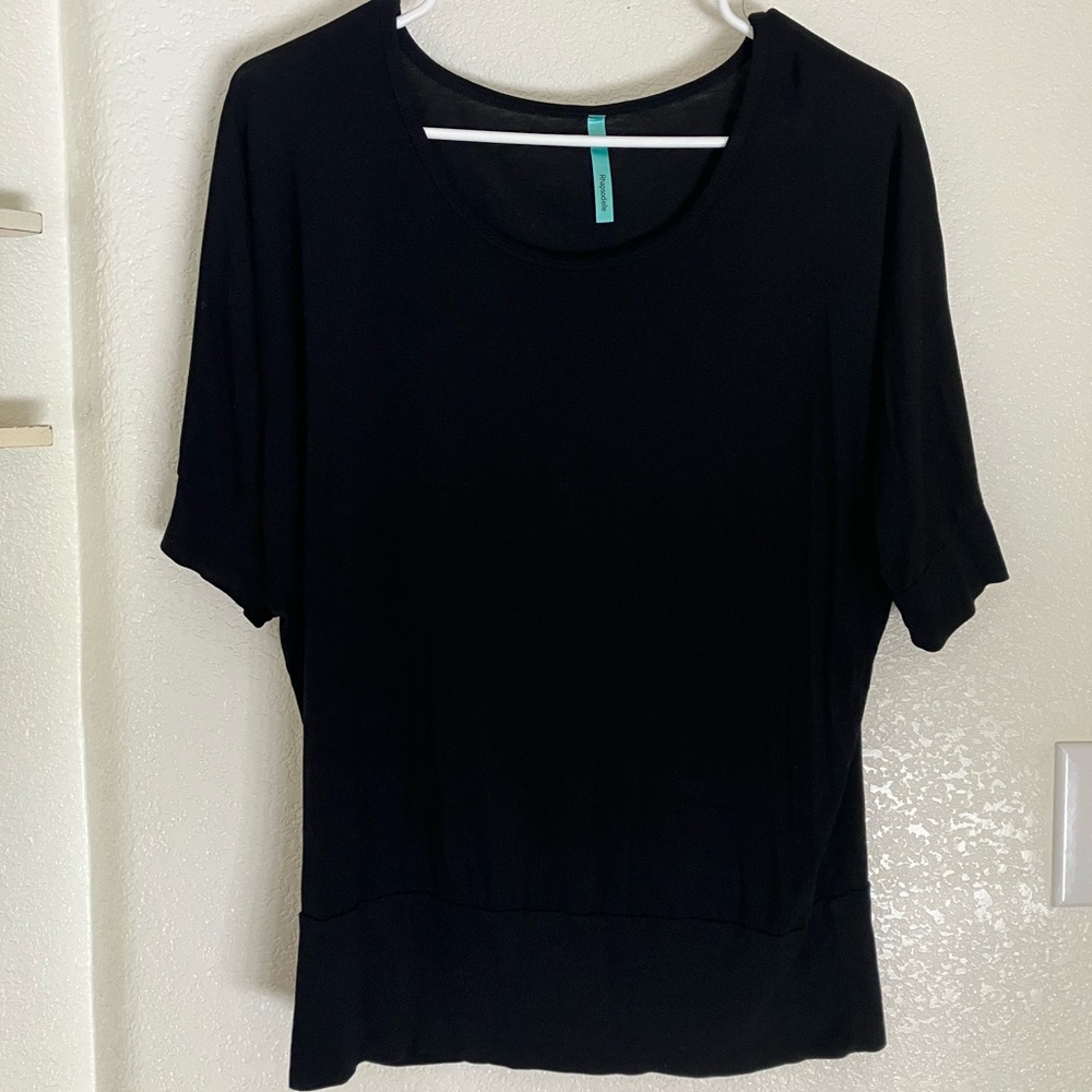 Rhapsodelle 3/4 sleeve black blouse size large